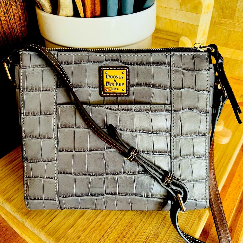 Dooney & Bourke Gray Croc Allison Cross Body Bag in Exquisite Condition